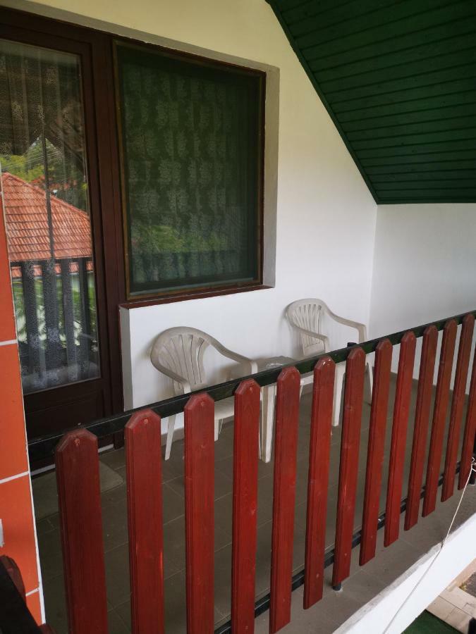 Ket Diofa Vendeghaz Hotel Felsotarkany Ngoại thất bức ảnh